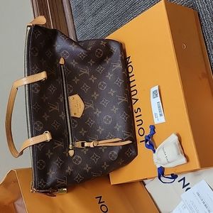 LV Iena PM Tote